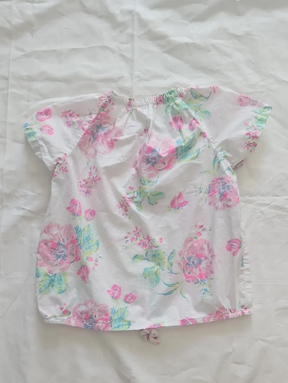 OshKosh B'gosh White Top w/ Pink Floral Print 4/5 & Carter's Jean Shorts Size 5